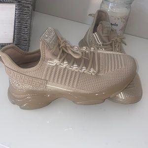 Steve madden maxima blush sneakers